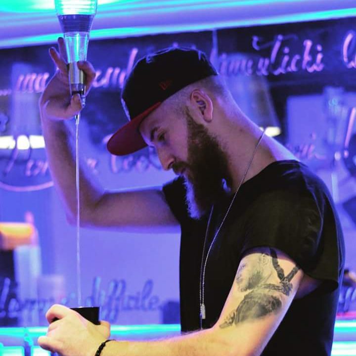 lavoro barman