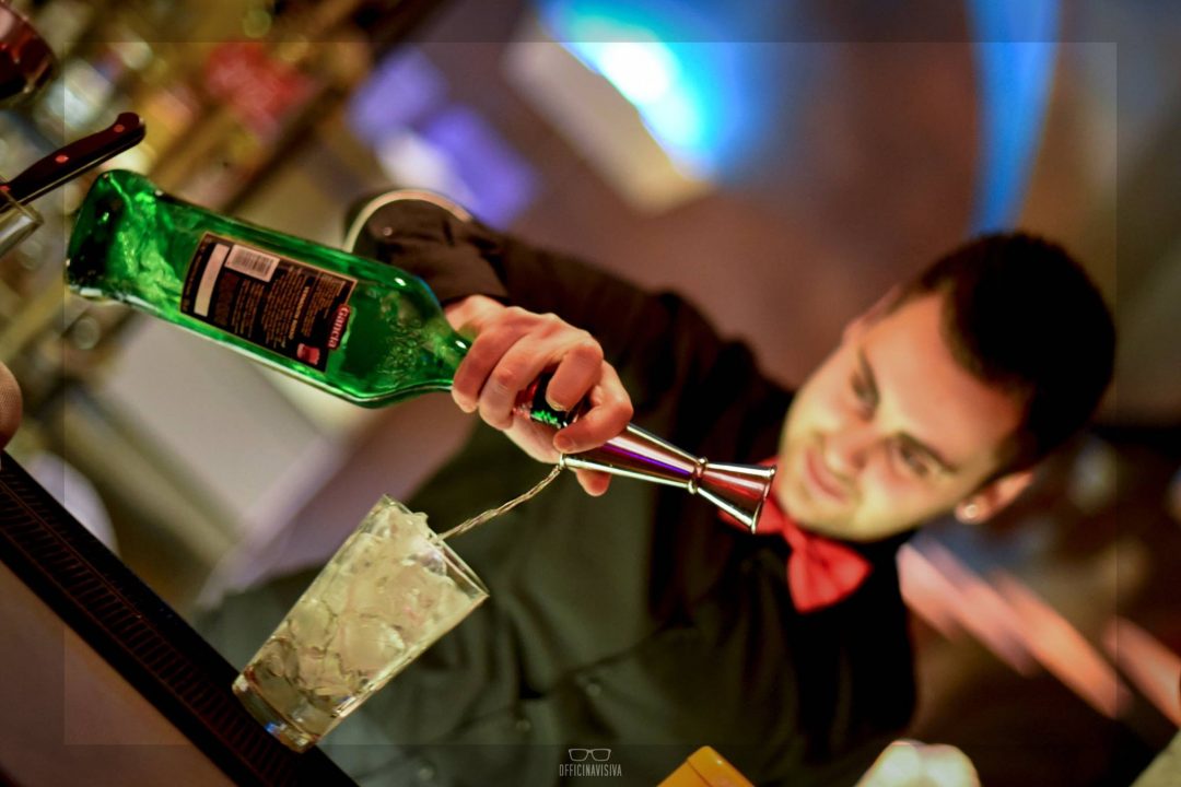 lavoro barman