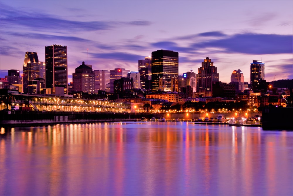 lavorare come barman a Montreal
